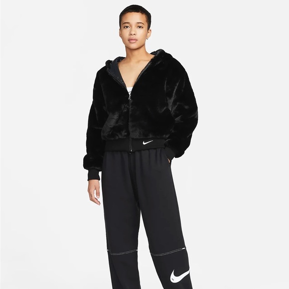 Nike Jackets & Coats Nike Sportswear Faux Fur Essentials Full Zip Hoodie Dd51610 Women Size